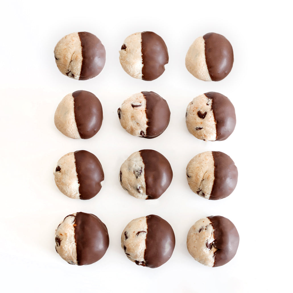 12 Chocolate Chip Shortbread