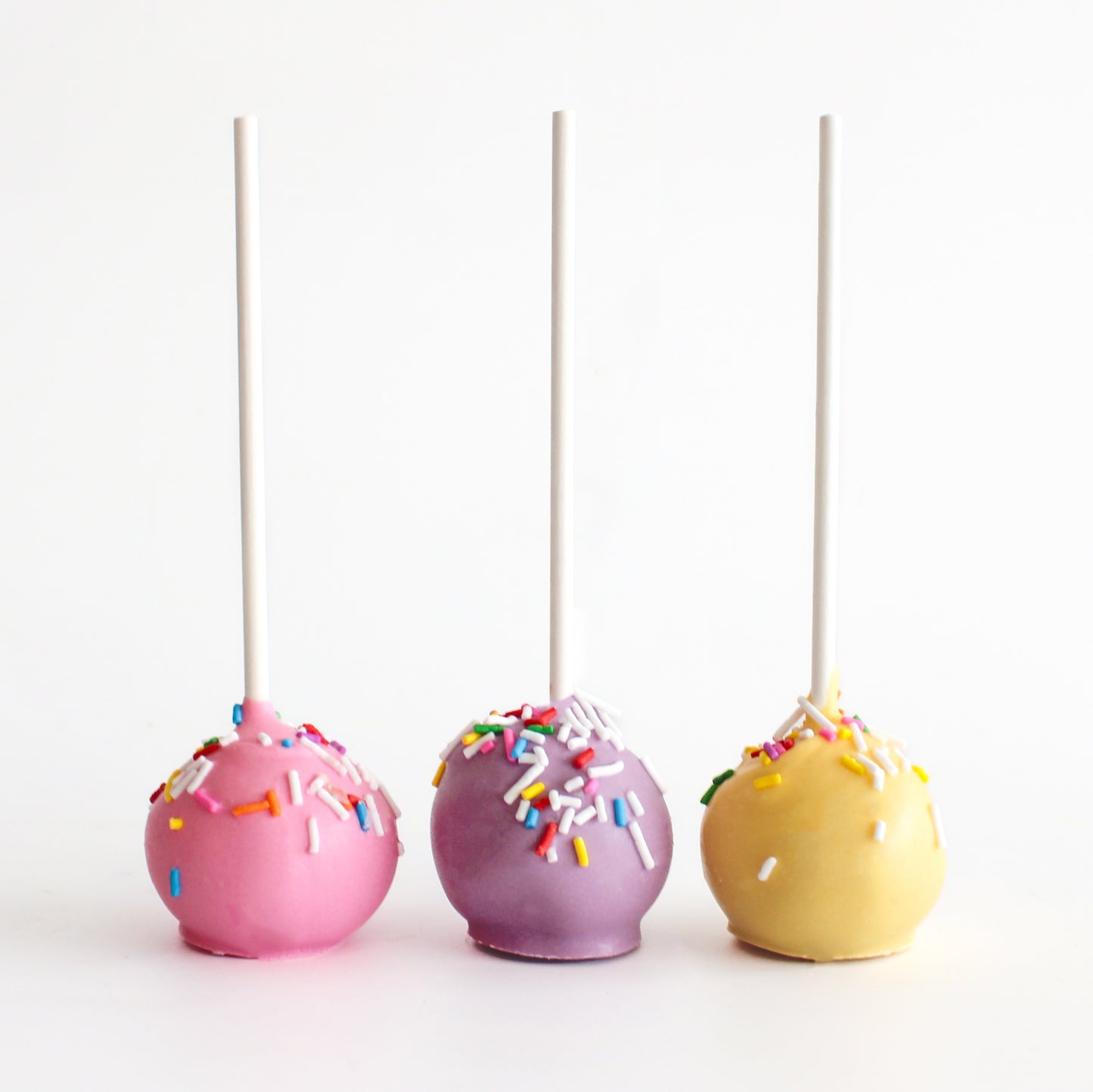 6 Birthday Cake Pops