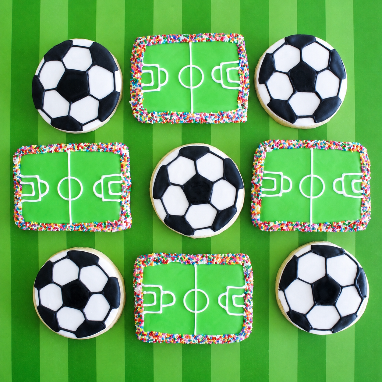 6 Soccer Sugar Cookies