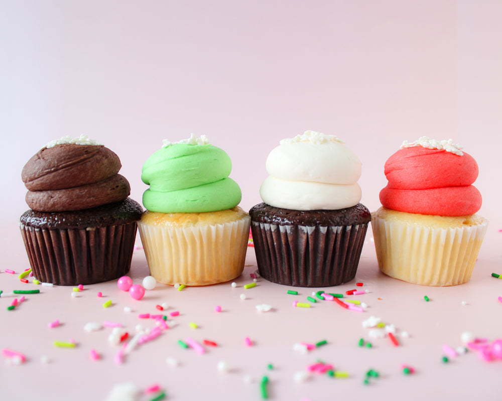 6 Mini Christmas Chocolate and Vanilla Cupcakes