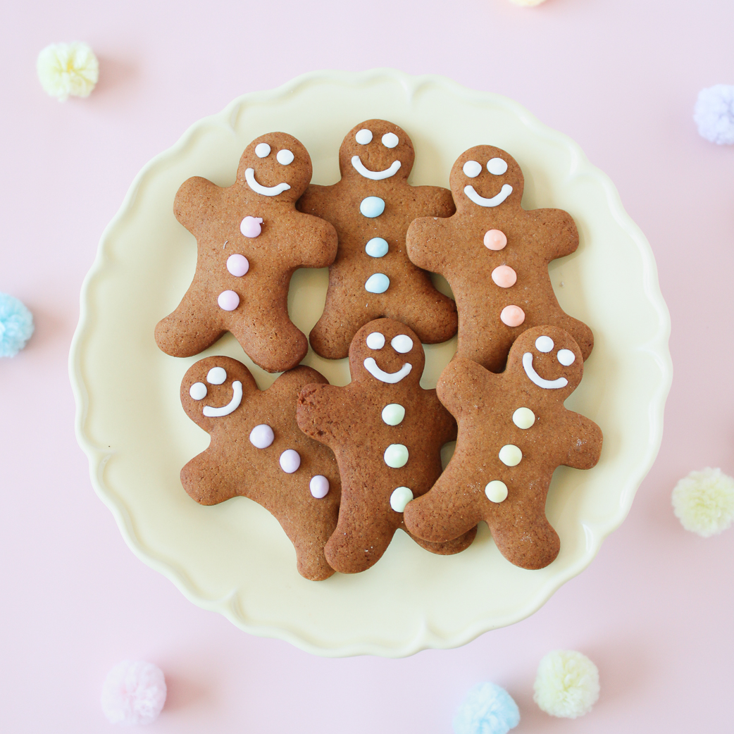 12 Easter Gingerbread Men