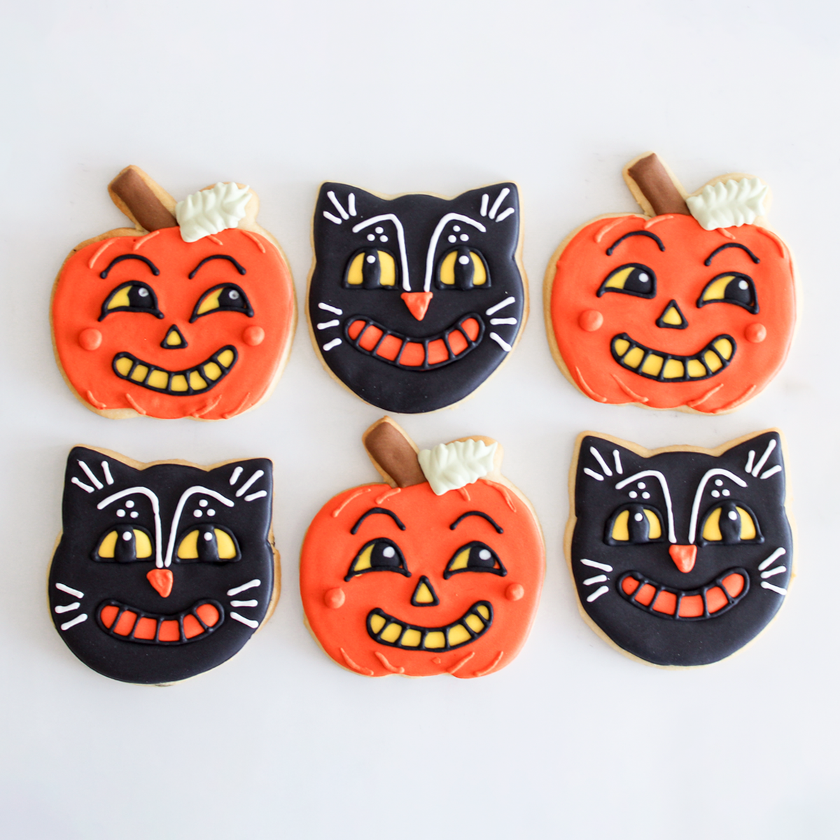 6 Vintage Sugar Cookies