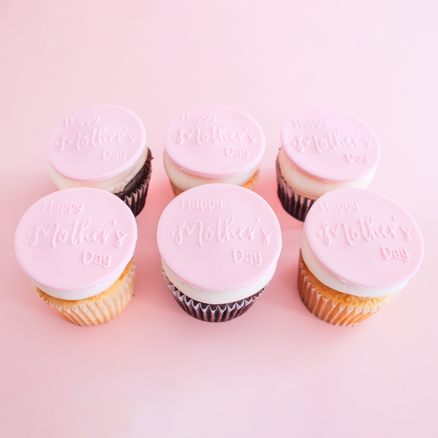 6 Happy Mother's Day Cupcakes